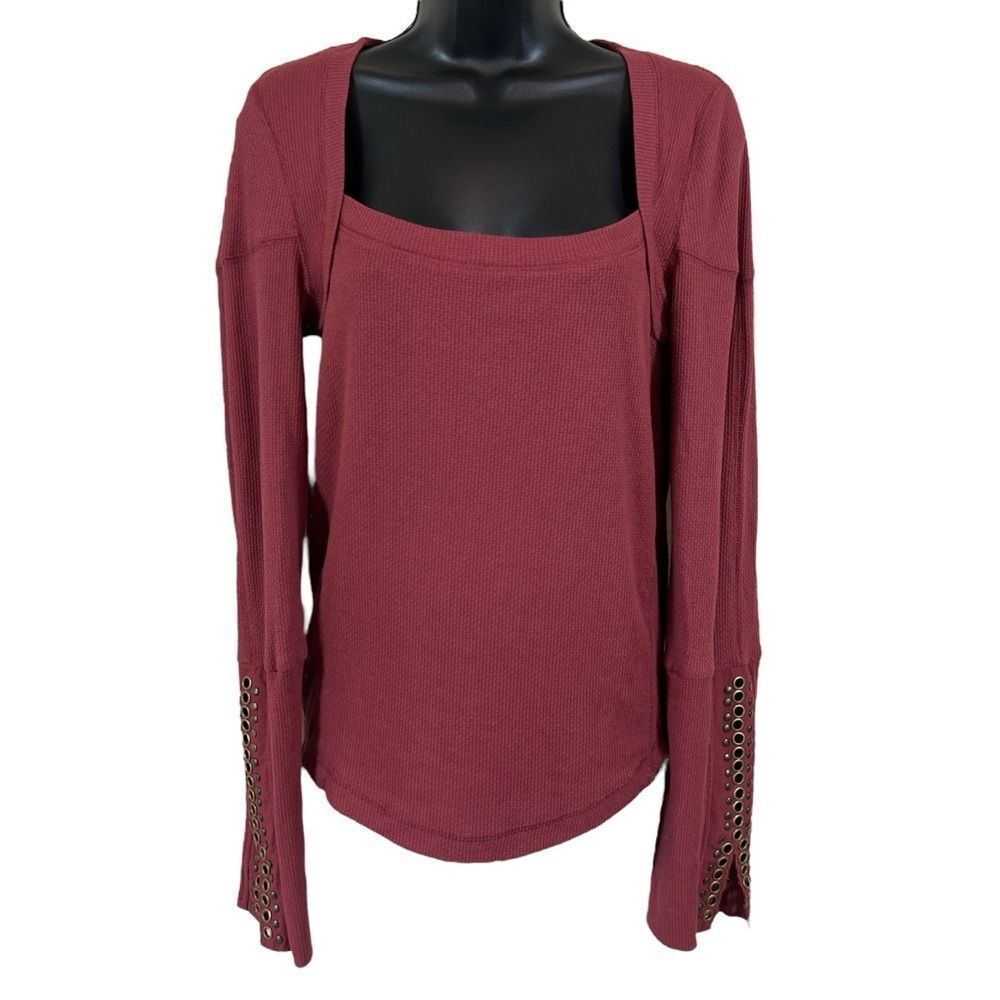 FREE PEOPLE A Little Unruly Top-Red Jasper